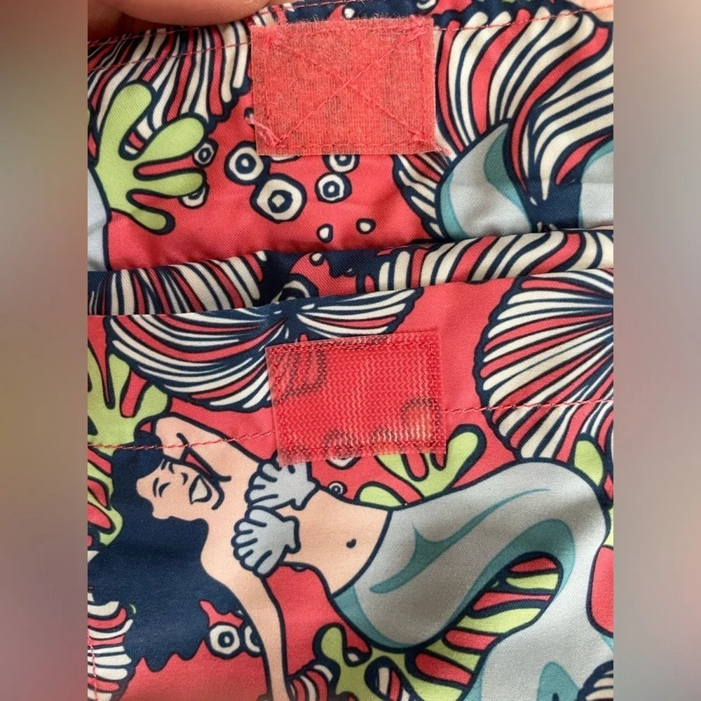 Vineyard Vines mermaid swim trunks size small